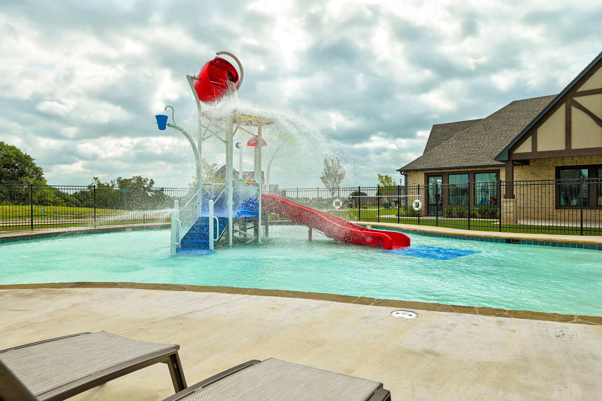 Clubhouse and Pool - Woodland Park